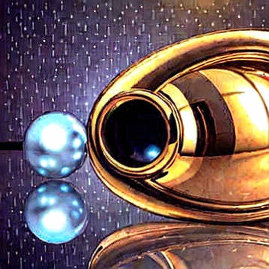 Gold at $5,000? The Signal Crypto Traders Are Ignoring Gold at $5,000? The Signal Crypto Traders Are Ignoring